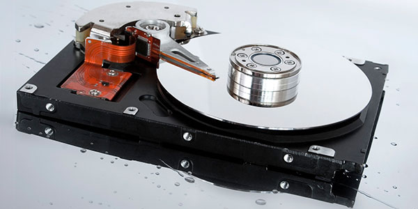 Come Velocizzare il Tuo Hard Disk e SSD Senza Compromettere l’Affidabilità
